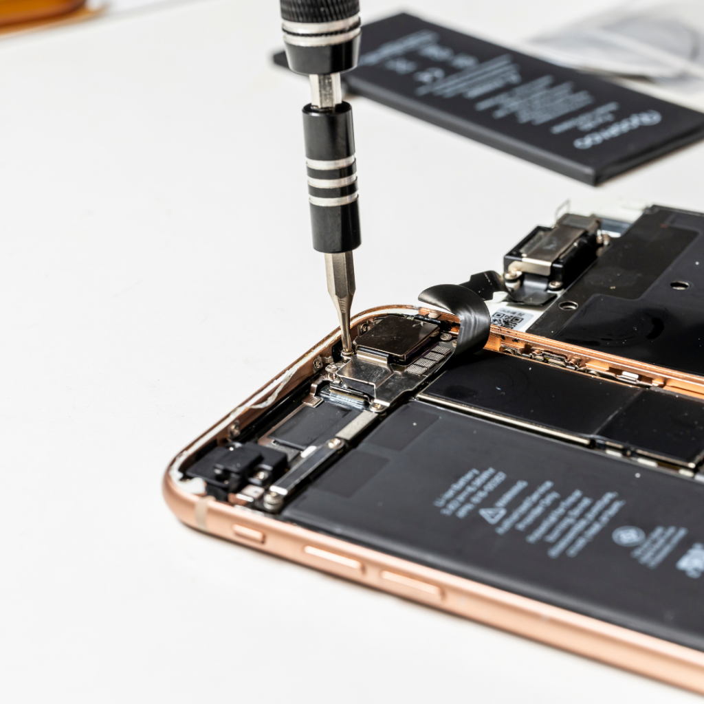 iPhoneバッテリーの状態が80％以下のまま買取へ出すと損？査定への影響と交換時の注意点について